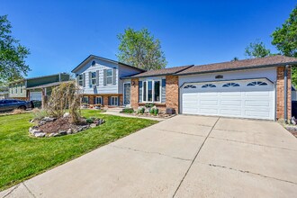 10883 Fairfax Way in Thornton, CO - Building Photo - Building Photo
