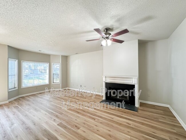 307 Silverberry Ct in Cary, NC - Building Photo - Building Photo