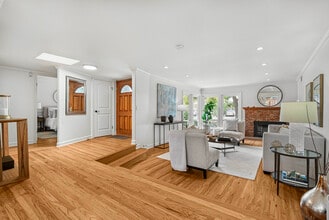 4640 Venice Way in San Jose, CA - Building Photo - Building Photo