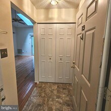 7754 New Providence Dr in Falls Church, VA - Building Photo - Building Photo