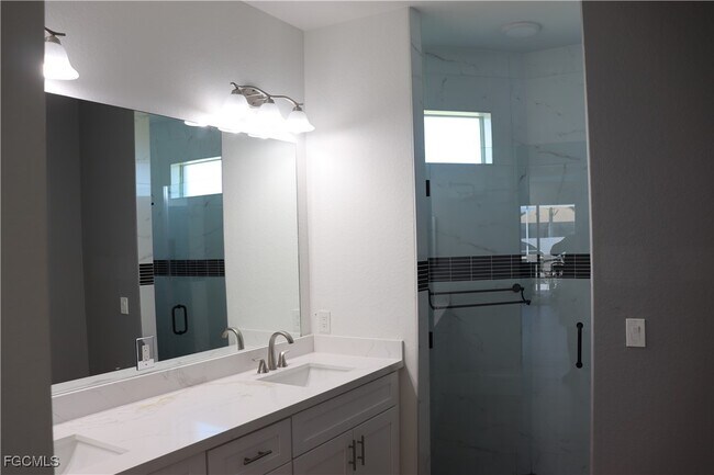 1857 NW 36th Pl in Cape Coral, FL - Building Photo - Building Photo