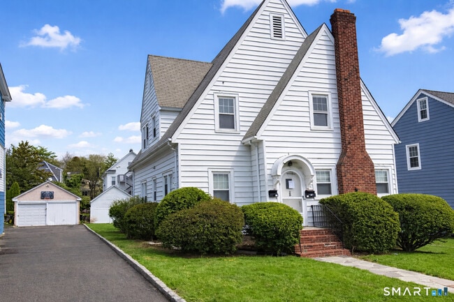 property at 51 Plymouth Rd
