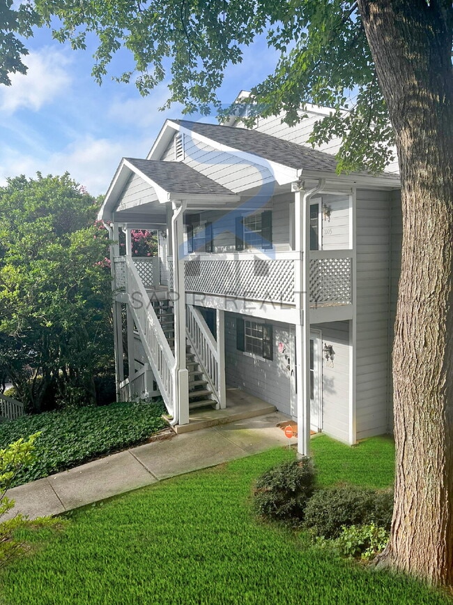 property at 1105 Natchez Trace