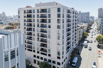 Jackson Tower in San Francisco, CA - Foto de edificio - Building Photo