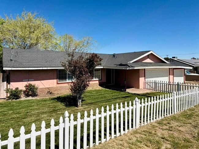 property at 5527 W Avenue M2