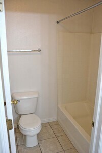 1411 S 1020 W photo'