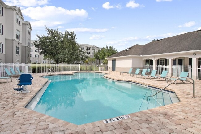 Silver Pointe at Leesburg in Leesburg, FL - Building Photo - Building Photo