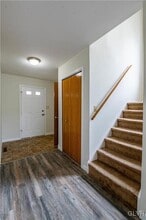 48 Olde Penn Dr in Easton, PA - Building Photo - Building Photo