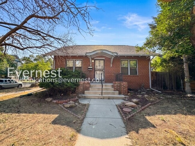 property at 1800 S Washington St