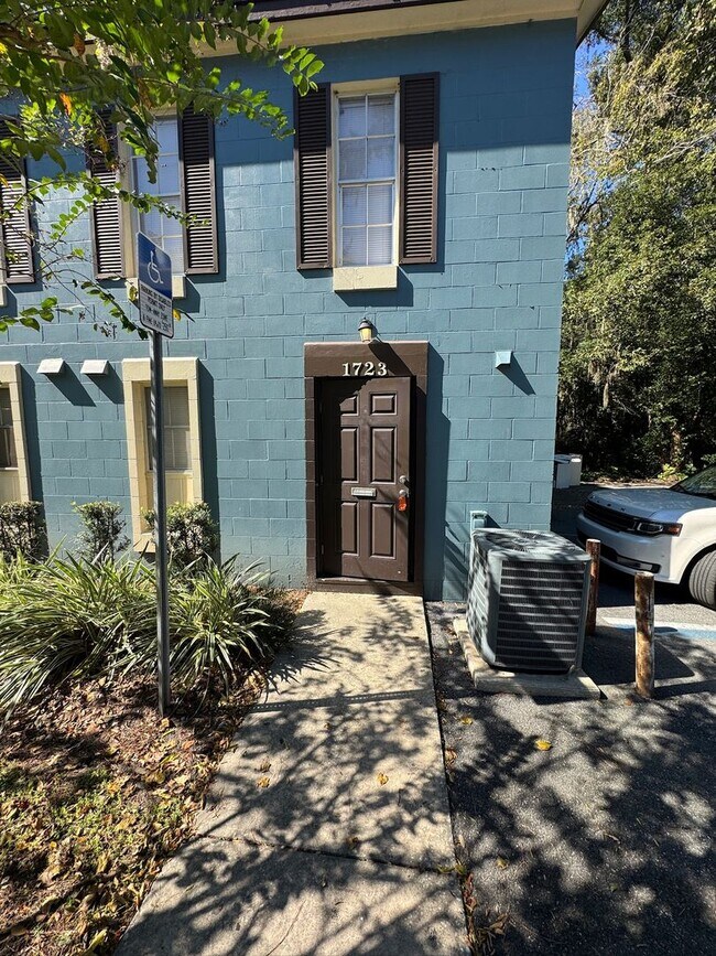 1723 NE 2nd St in Ocala, FL - Building Photo - Building Photo