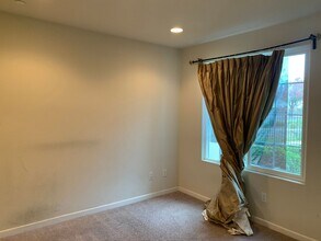 34130 Lugano Ter in Fremont, CA - Building Photo - Building Photo