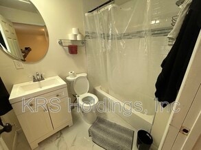 1112 Hoover Ave in Chesapeake, VA - Building Photo - Building Photo