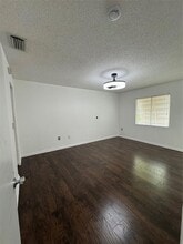 5906 NW 47th Terrace in Coconut Creek, FL - Building Photo - Building Photo