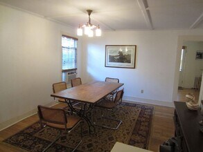 20 Madison Ave-Unit -20 Mad - School Year 2024 - 2025 in Saratoga Springs, NY - Foto de edificio - Building Photo