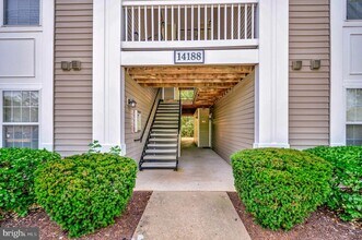 14188 Cuddy Loop in Woodbridge, VA - Building Photo - Building Photo