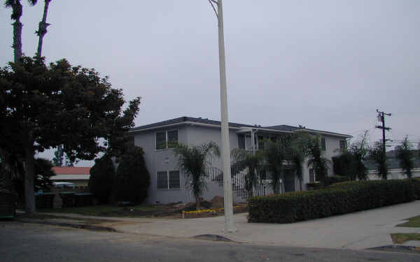 33-39 N Joanne Ave in Ventura, CA - Building Photo - Building Photo