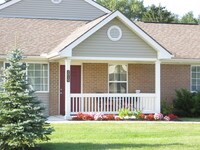 Building Photo - Shawnee Lakes Apartments in Lima, Ohio