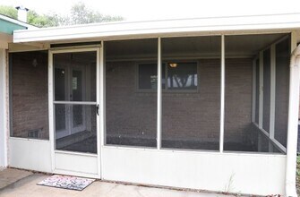 118 Catalina Cir in Portland, TX - Building Photo - Building Photo