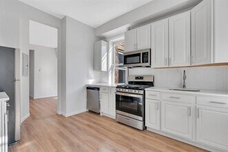 409 6th St in Union City, NJ - Building Photo - Building Photo