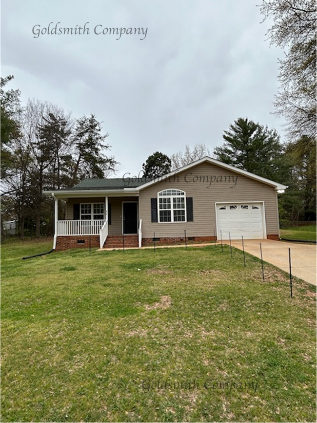 property at 414 Hammett Bridge Rd
