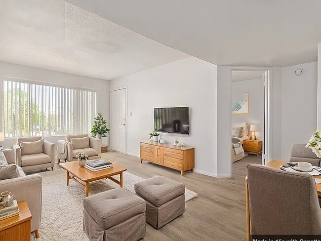 222 E Cody Dr, Unit 241-RH