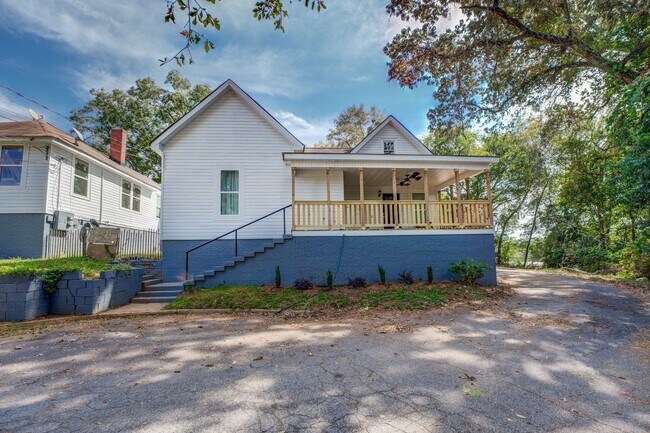 2 Poplar St in Porterdale, GA - Building Photo - Building Photo