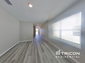 6923 Broad River Ave in Land O Lakes, FL - Building Photo - Building Photo
