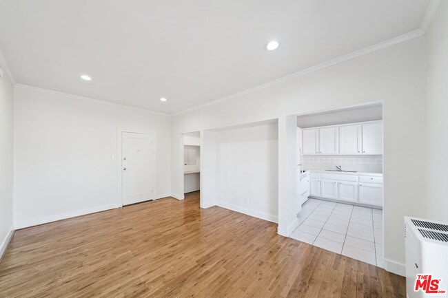 property at 1267 Vin Scully Ave