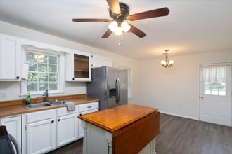 129a Manor Ave N in Chestertown, MD - Foto de edificio - Building Photo