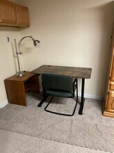 241 Wedgewood Cir in Lake In The Hills, IL - Building Photo - Building Photo