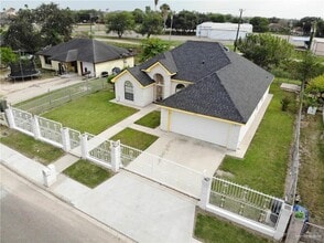 44 Paseo Encantado in Mission, TX - Building Photo - Building Photo