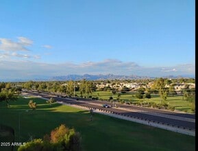 7940 E Camelback Rd in Scottsdale, AZ - Building Photo - Building Photo