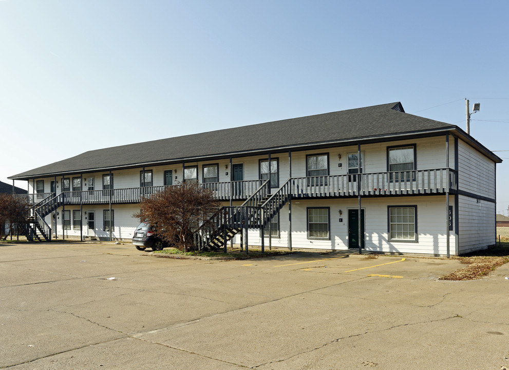 Pecan Grove in West Memphis, AR - Building Photo