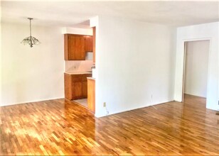 807 3rd St in Santa Monica, CA - Building Photo - Building Photo