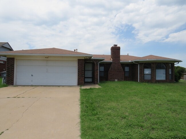 property at 4101 SW Parkridge Blvd