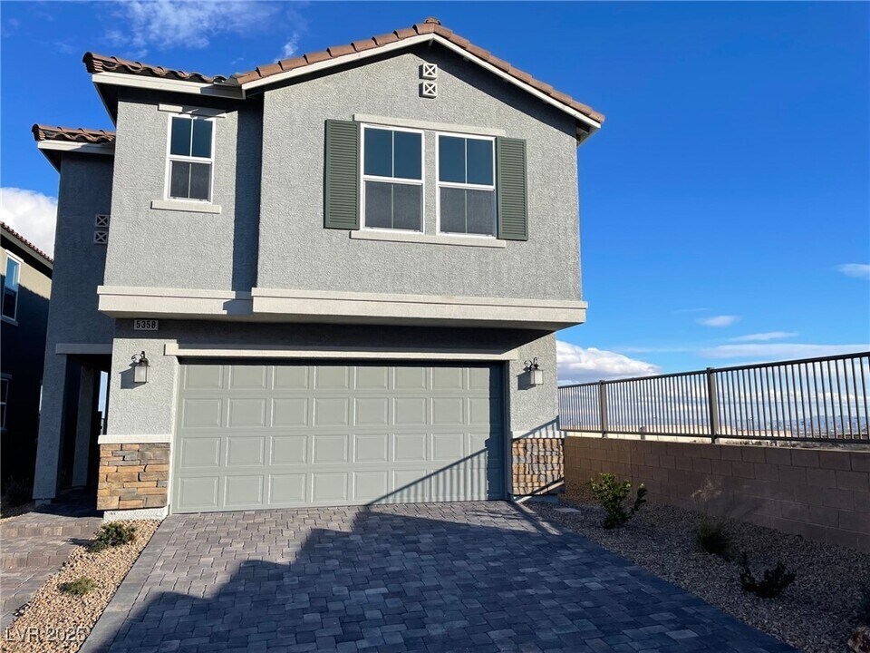 5358 Pico Viejo St in Las Vegas, NV - Building Photo