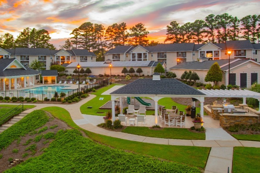 Regency Park Apartments in Greenwood, SC - Building Photo