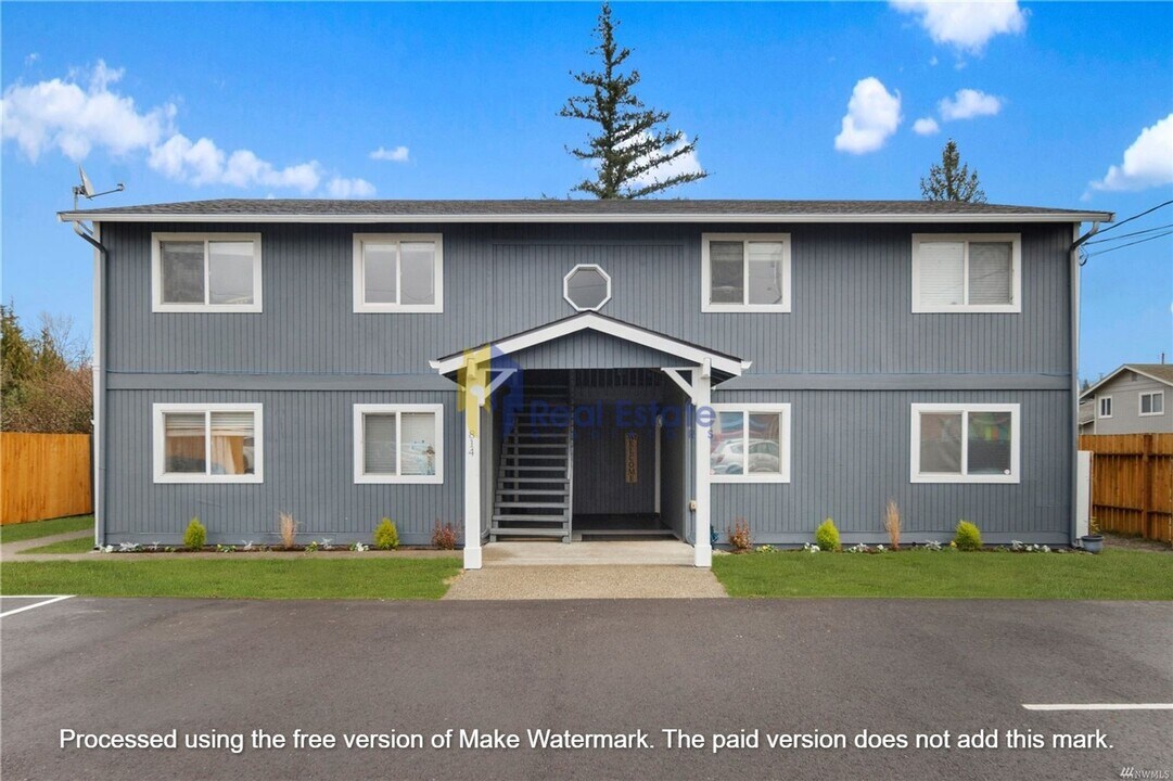 808 4th St in Sultan, WA - Building Photo