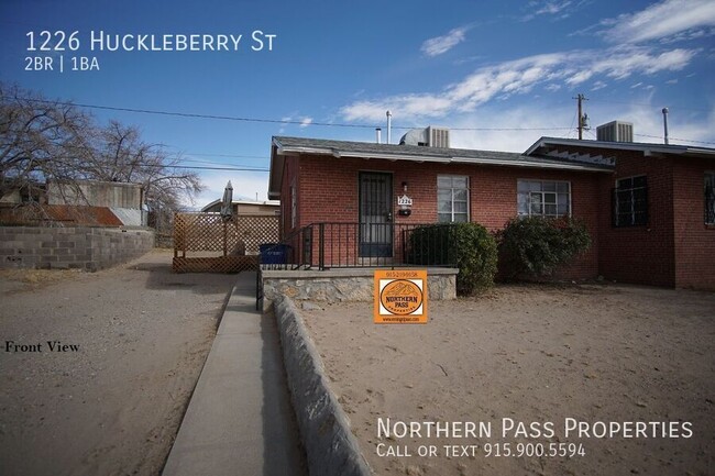 1226 Huckleberry St in El Paso, TX - Building Photo - Building Photo