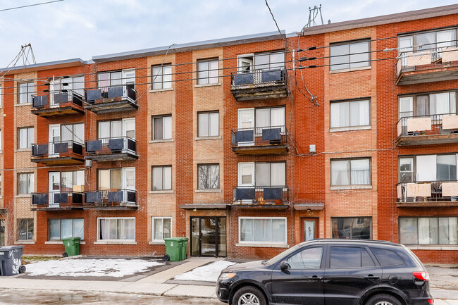 732 6E Av in Lachine, QC - Building Photo - Building Photo