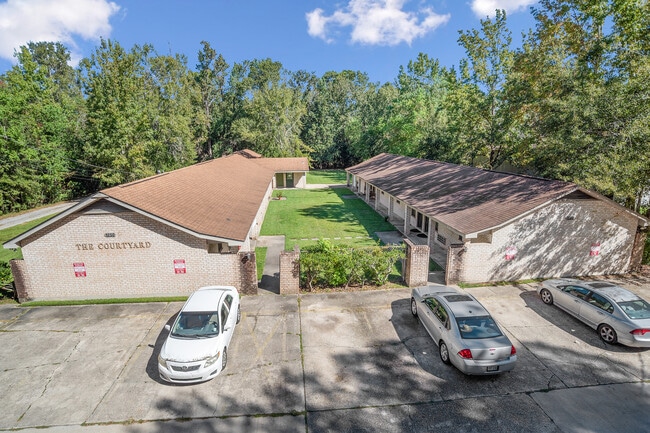 1050 Cousin St, Unit A in Slidell, LA - Building Photo - Building Photo