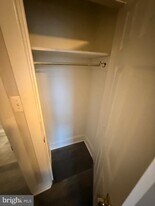 7911 Park Ave in Pennsauken, NJ - Building Photo