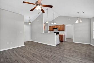 317 Bryant Park Ct in Conway, SC - Building Photo - Building Photo