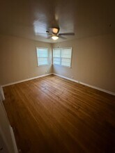 6107 Avenue S in Lubbock, TX - Foto de edificio - Building Photo