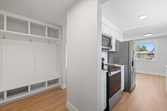 1309 W Maple Ave in Meridian, ID - Building Photo - Building Photo