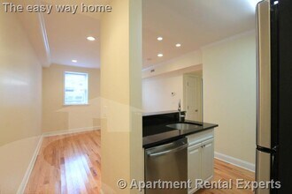 1 Chauncy St, Unit #18 in Cambridge, MA - Foto de edificio - Building Photo