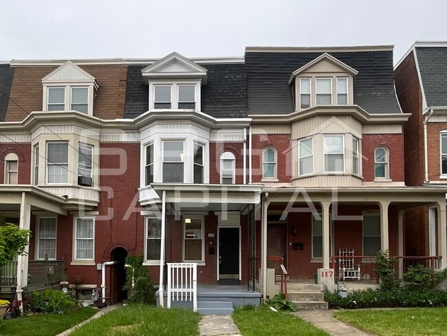 property at 119 W Jackson St