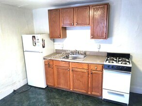141 S 16th St in Pittsburgh, PA - Building Photo - Building Photo