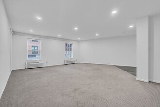 Riverside Apartments in Rahway, NJ - Foto de edificio - Building Photo