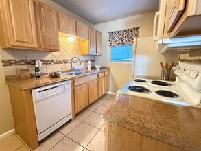 1014 N Gilmer St in Killeen, TX - Building Photo - Building Photo
